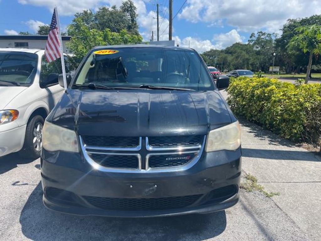 2014 Dodge Grand Caravan American Value Package's photo